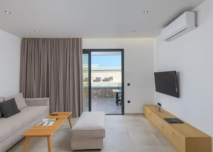 Lambis Harmonia Lindos (Rhodes)