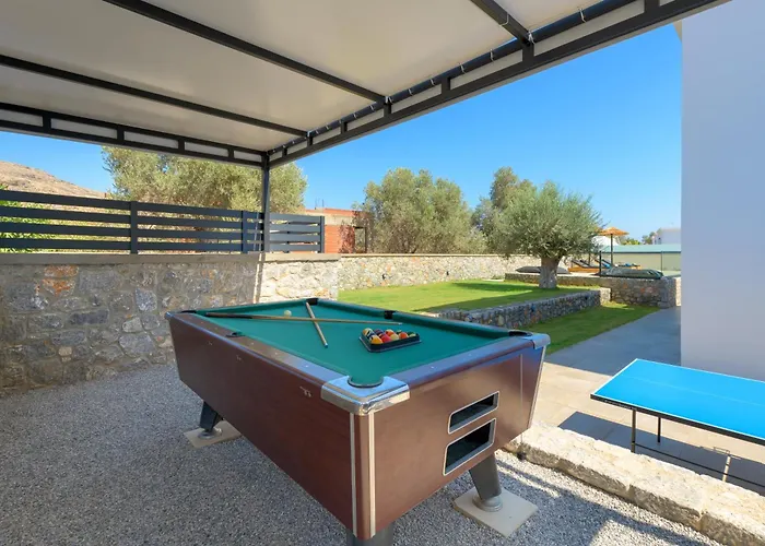 Lambis Harmonia Villa Líndos