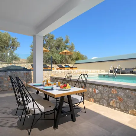 Willa Lambis Harmonia *